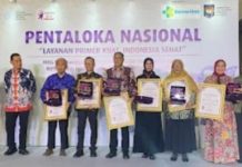 Pemkab Way Kanan Raih Penghargaan Nasional ADINKES Award 2025