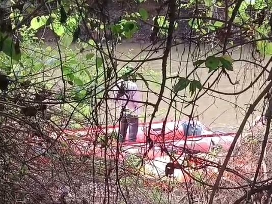 Ikhtiar Lahir dan Batin : Tim Gabungan dan Paranormal Cari Korban Tenggelam di Way Sesah