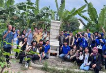 Mahasiswa KKN Hadirkan Roket Stove sebagai Solusi Pembakaran Sampah Minim Asap