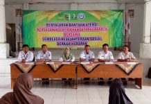 Bantuan ATENSI Kemensos RI Disalurkan Untuk 90 Lansia Di Kabupaten Pesawaran