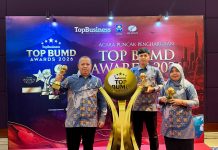 Bank Syariah Kotabumi Jadi BUMD Terbaik di Lampung, Bupati Lampung Utara Raih Penghargaan TOP Pembina