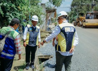 Gubernur Rahmat Mirzani Djausal Kawal Perbaikan Ruas Jalan Provinsi Wates–Metro yang Menelan Anggaran Rp14,67 Miliar agar Menghasilkan Kualitas Terbaik dan Bermanfaat bagi Konektivitas Ekonomi Masyarakat