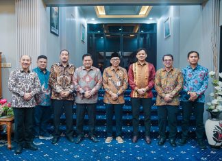 Gubernur Rahmat Mirzani Djausal dan Direktur Hubungan Kelembagaan PTPN IV Arya Sandhiyudha Bahas Penguatan Tata Kelola Perkebunan Sawit di Provinsi Lampung