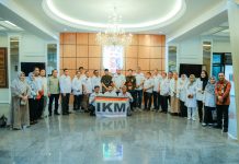 Terima Jajaran Pengurus Ikatan Keluarga Minang, Gubernur Rahmat Mirzani Djausal Apresiasi Kontribusi Masyarakat Minang dalam Pembangunan Lampung