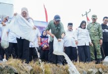 Restocking Ikan Jadi Upaya Nyata Pemprov Lampung Menjaga Ekosistem Sungai Mesuji