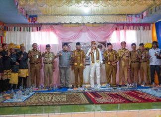 Temui Tokoh Adat Jabung, Gubernur Mirza Hadirkan Solusi Pendidikan, Infrastruktur, dan Lapangan Kerja