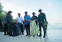 Pimpin Gerakan Radin Inten Asri, Gubernur Mirza Perkuat Budaya Gotong Royong Jaga Pesisir Lampung