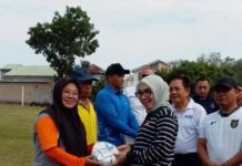 Resmikan Pembukaan Cabor Sepak Bola Porkab 2026, Bupati Way Kanan: Di Luar Lapangan Kita Satu Keluarga