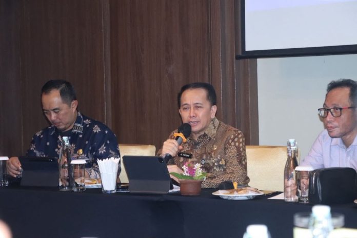 direktur-jenderal-bina-keuangan-daerah-dirjen-keuda-kementer-dhkl