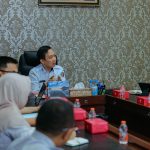 Pimpin Rapat Pembahasan Tata Organisasi Pemerintah Provinsi Lampung. Sekdaprov Lampung: Tata Kelola Organisasi Jadi Kunci Capai Tujuan Pemerintahan