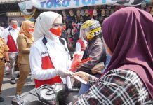 Peduli Warga Terdampak Abu Vulkanik, Purnama Wulan Sari Bagikan 10.000 Maskerp