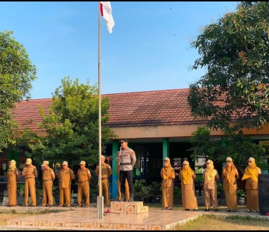 Kapolsek Negara Batin ; Police Goes To School Bentuk Pembinaan dan Pendekatan Polri kepada Pelajar